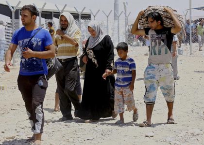 Accoglienza dei profughi presso enti religiosi e famiglie